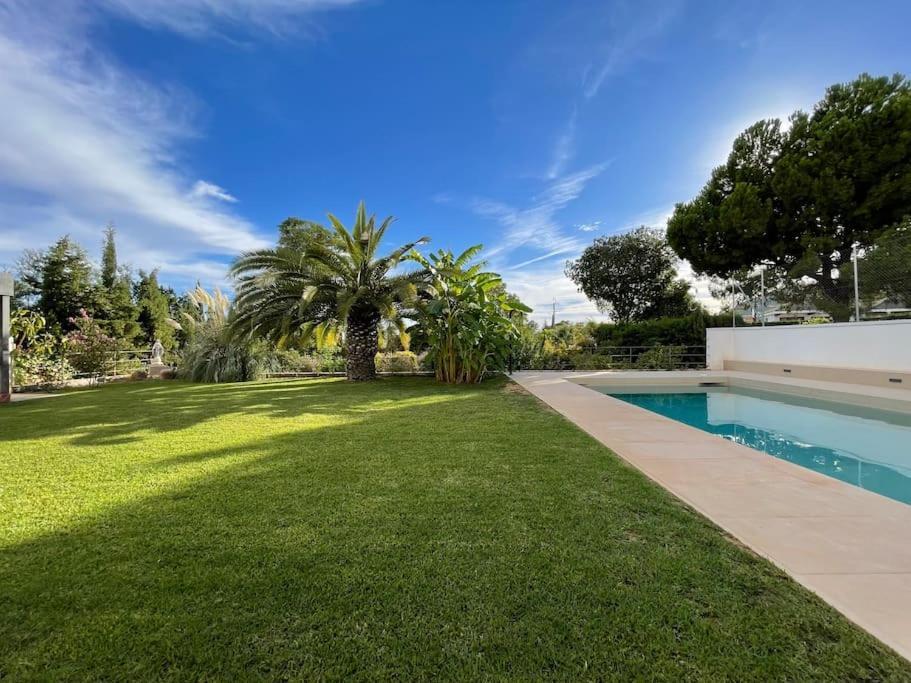 Apartamento Con Jardin Y Piscina En กอร์โดบา ภายนอก รูปภาพ